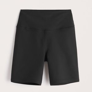 YPB sculptLUX 7" Bike Short